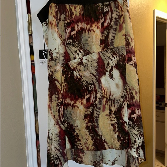 Simply Vera Vera Wang skirt in a woman’s classic separates - Picture 7 of 7